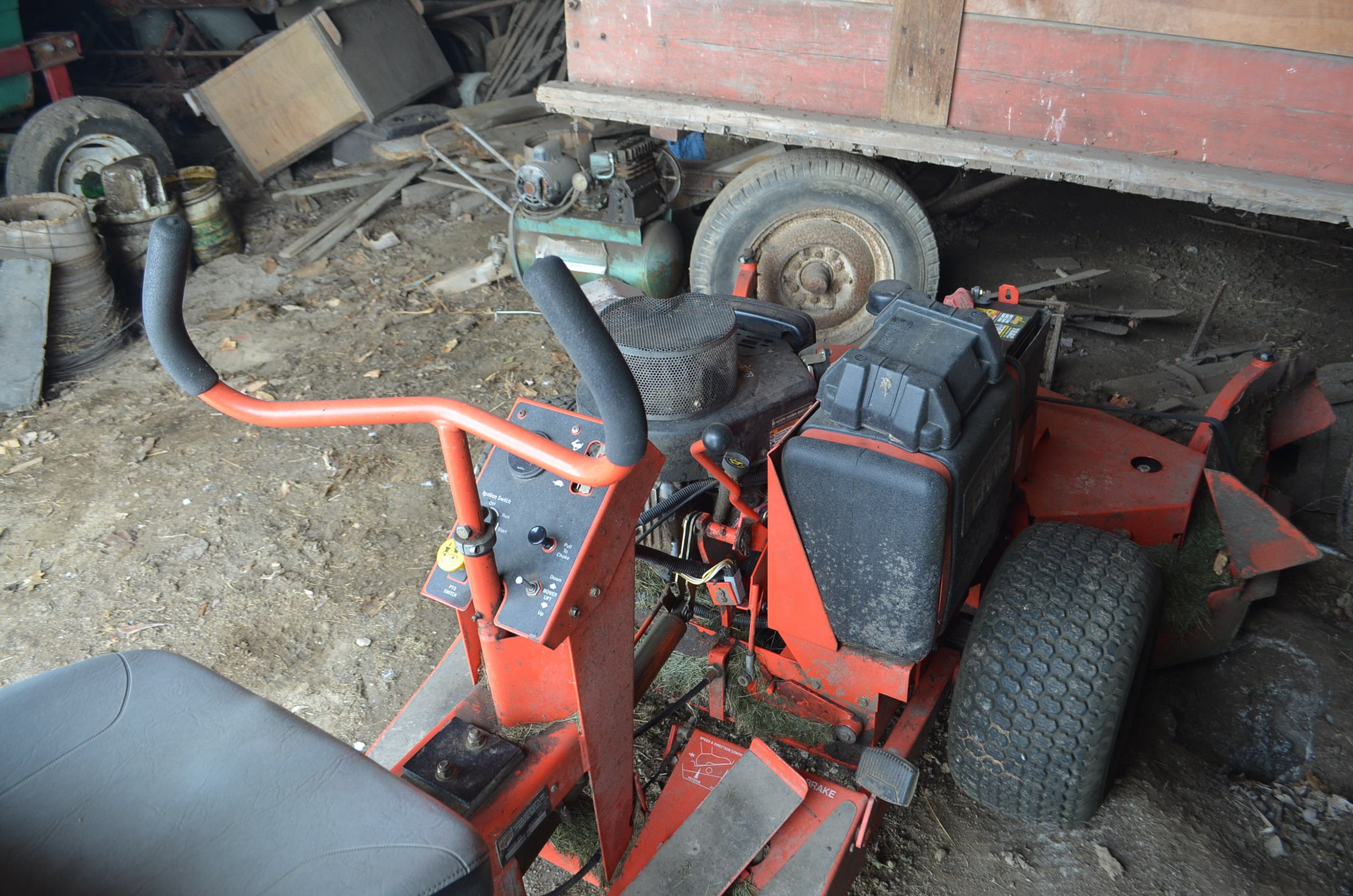 Property photo 5 - 2 DAY PERSONAL PROPERTY & REAL ESTATE AUCTION - HOME, LAND & PERSONAL PROPERTY IN ALLEN COUNTY, INDIANA